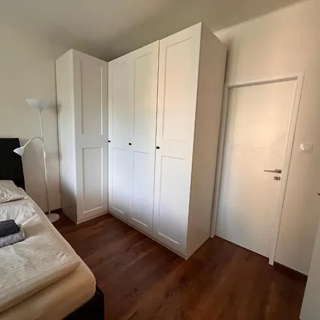 Rose Valley Apartment