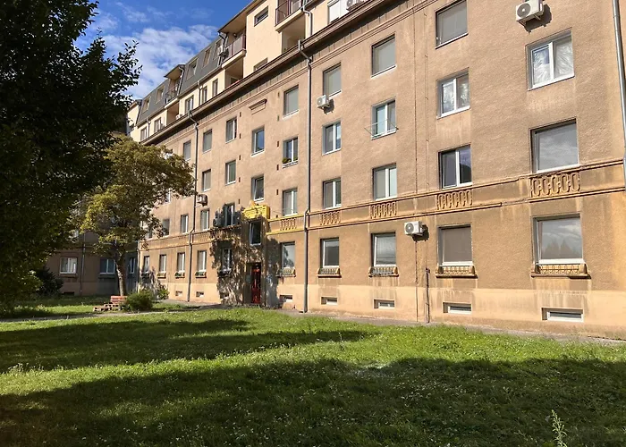 Rose Valley Apartment